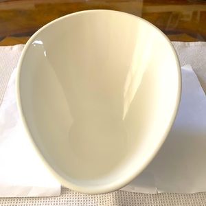 ADA white ceramic oval bowls